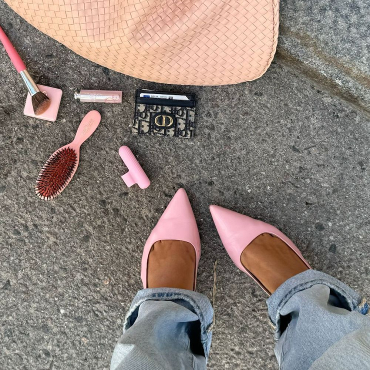 The Finger Vibrator - Bring Your Own